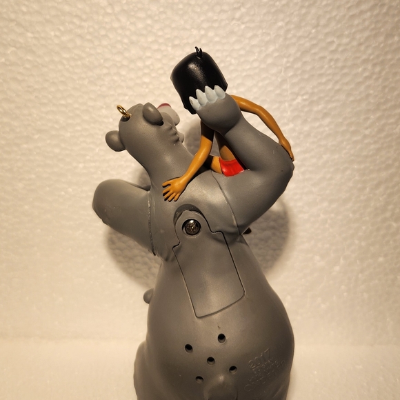 Hallmark Keepsake 2017 Jungle Book 50th Anniversary Magic Sound Ornament - Picture 5 of 7